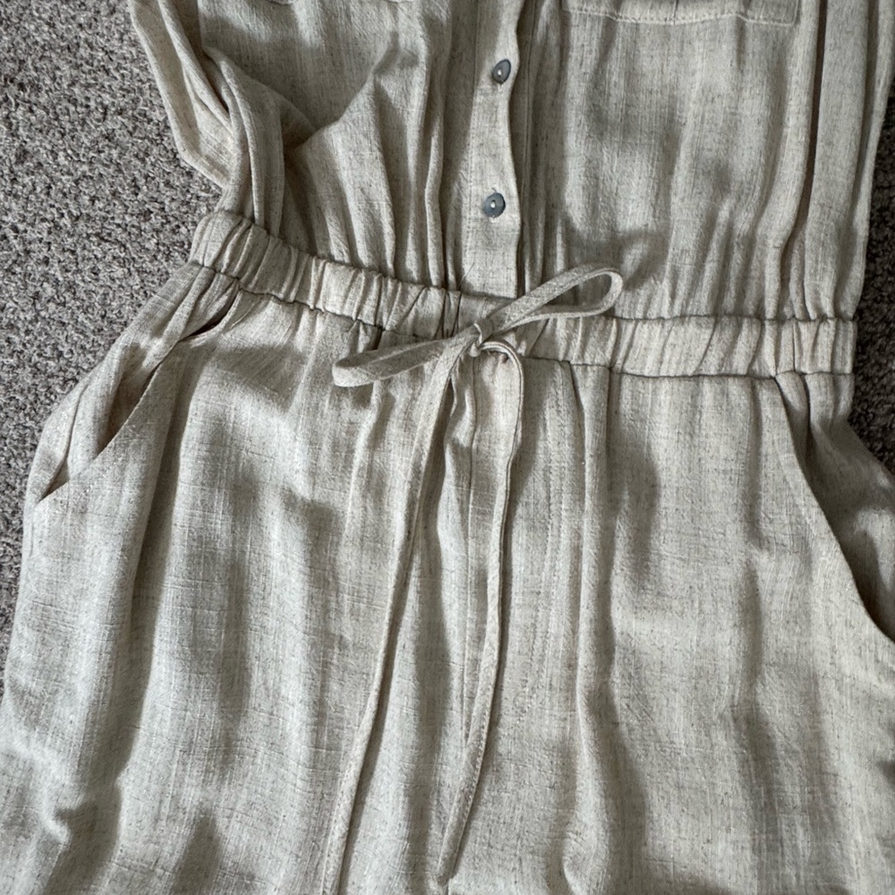 Sleeveless Linen Blend Jumpsuit - Picture 5 of 5